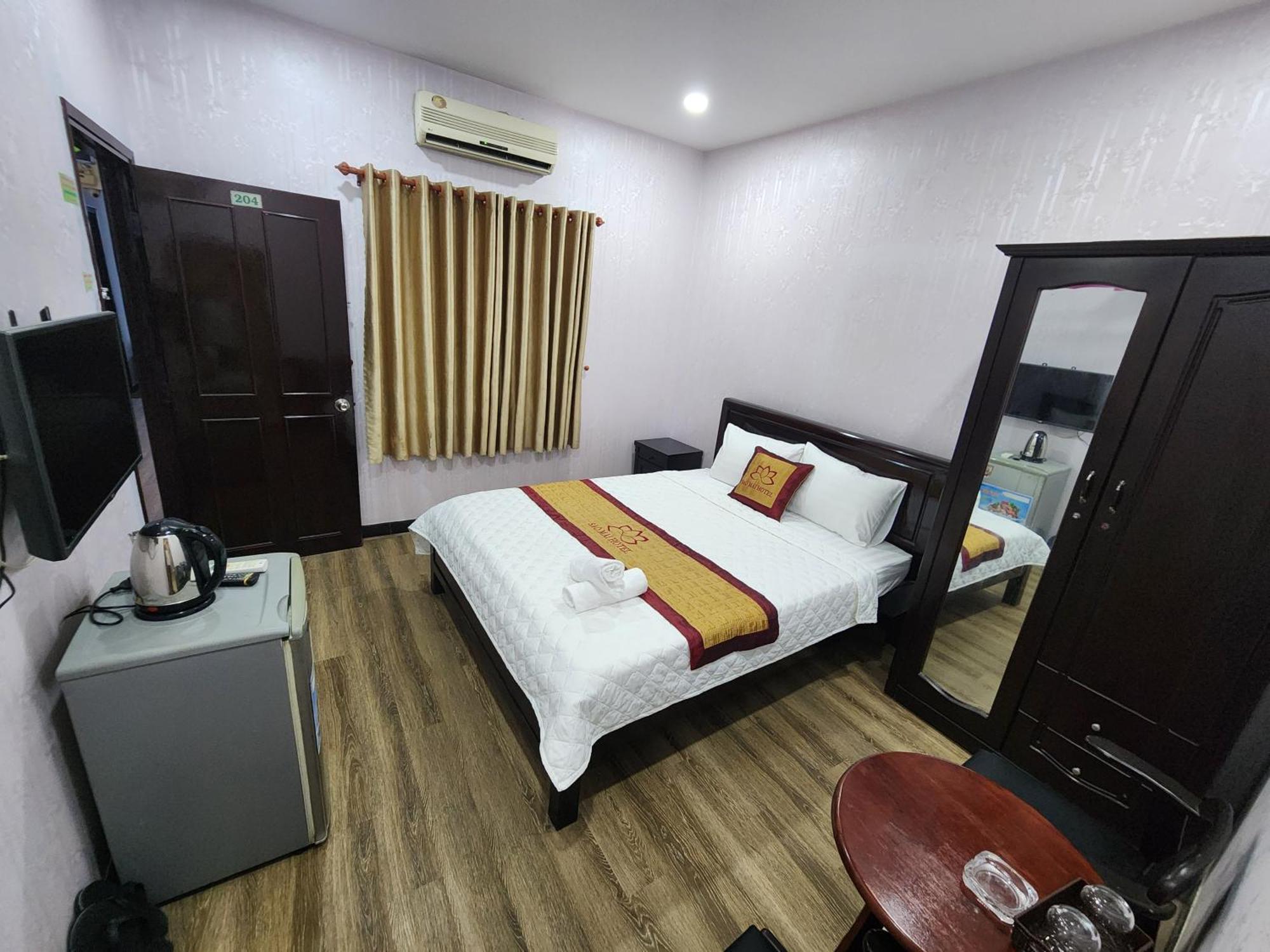 Hotel Khach San Sao Mai à Hô Chi Minh-Ville Extérieur photo