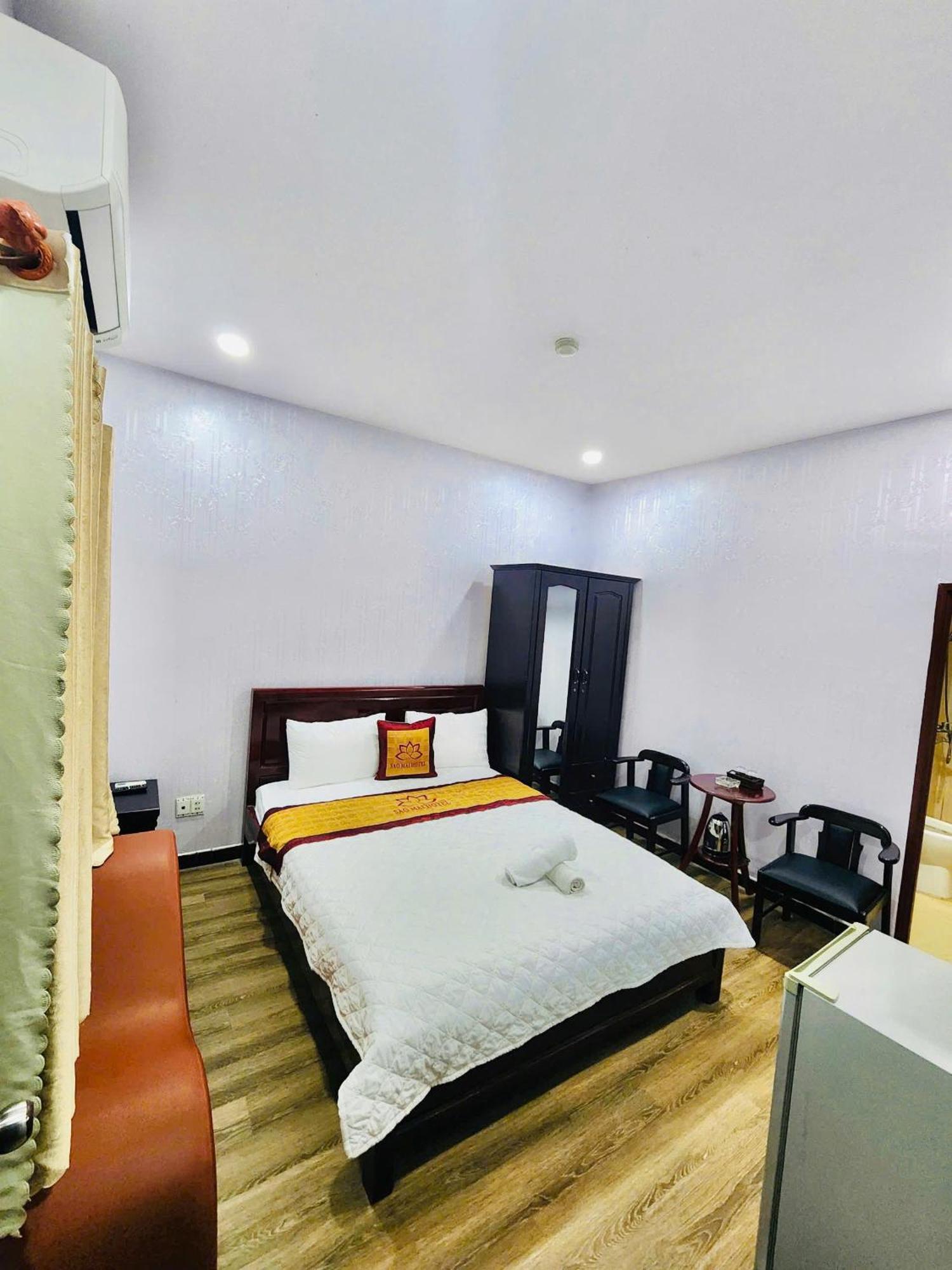 Hotel Khach San Sao Mai à Hô Chi Minh-Ville Extérieur photo